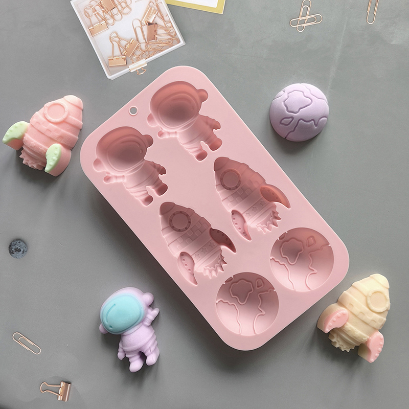 6-hole Cartoon Astronaut Rocke - Soap Making Instructions ulasan dan harga